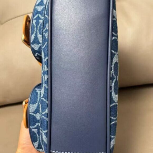 Coach Navy and Tan Shoulder Bag - Picture 5 of 9